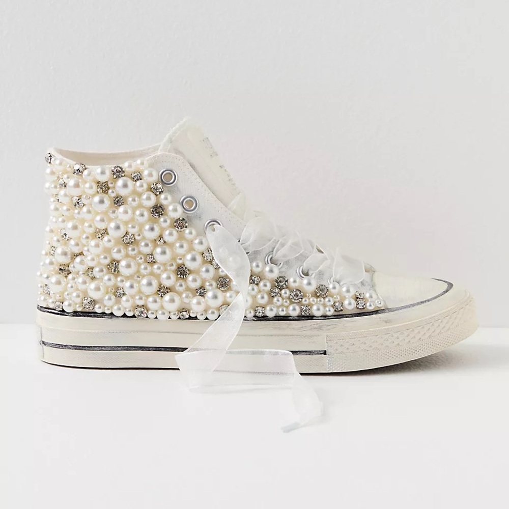 Pearl Hi Top Sneakers size 38 US 8